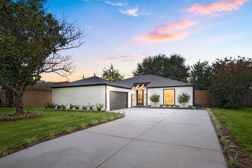 11319 Wickersham Ln, Houston, TX, 77077-6825 | Card Image