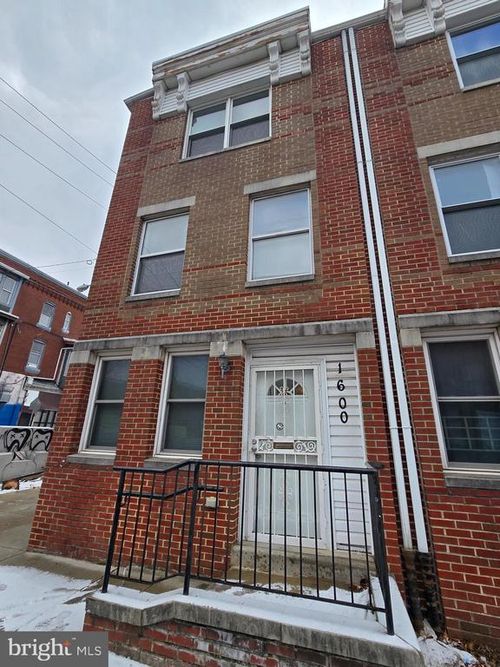 1600 W Diamond St, PHILADELPHIA, PA, 19121-2313 | Card Image