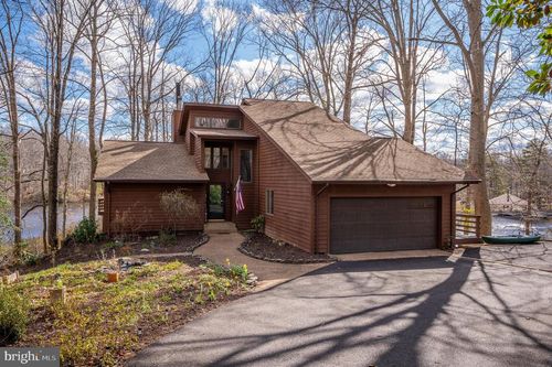 10234 Ashland Dr, KING GEORGE, VA, 22485-2112 | Card Image