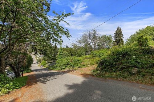 3630 W D Street, Bremerton, WA, 98312 | Card Image