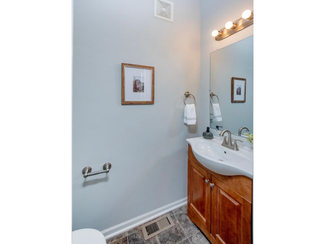 3945 Perry Ave N, House other with 4 bedrooms, 4 bathrooms and null parking in Robbinsdale MN | Image 32