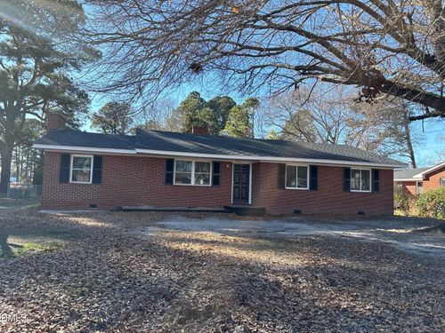 201 W Fayetteville St, Selma, NC, 27576 | Card Image