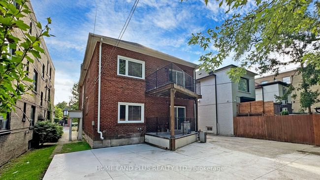 3 - 919 Avenue Rd, Home with 2 bedrooms, 1 bathrooms and 1 parking in Toronto ON | Image 35