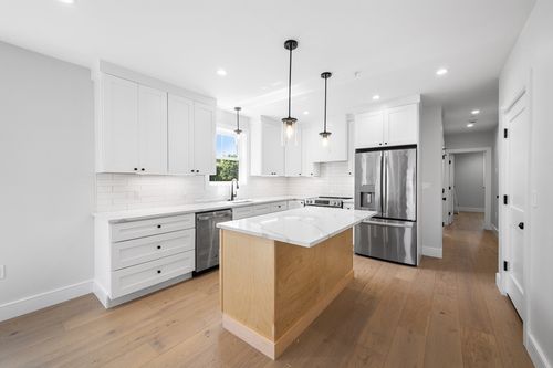 apt-3-3 Franklin St, Somerville, MA, 02145-3269 | Card Image