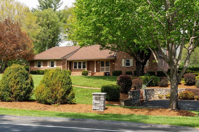 812 Meadowbrook Rd, House other with 4 bedrooms, 4 bathrooms and null parking in WAYNESBORO VA | Image 10