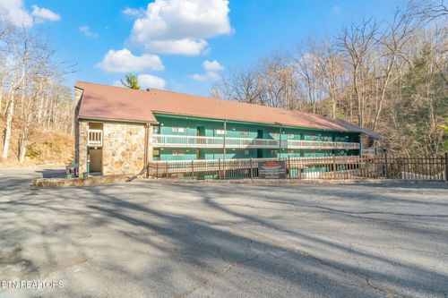 176-1435 Wiley Oakley Dr, GATLINBURG, TN, 37738-4301 | Card Image