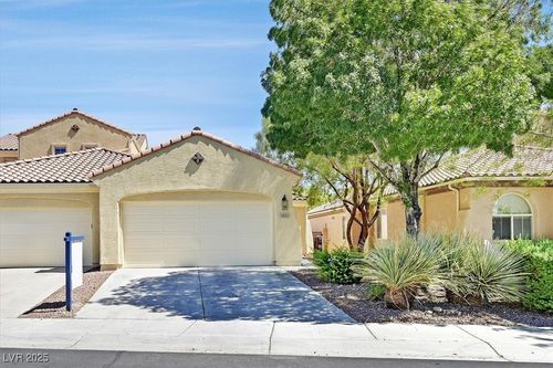 8900 Echo Grande Dr, Las Vegas, NV, 89131-1753 | Card Image