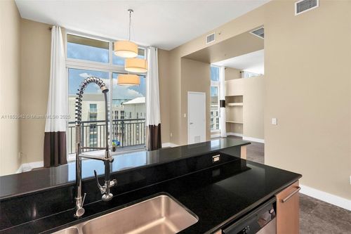 apt-606-9055 Sw 73rd Ct, Miami, FL, 33156-2948 | Card Image