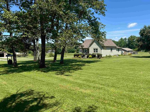 18 Lindsay Ct, Spencer, IN, 47460-6629 | Card Image