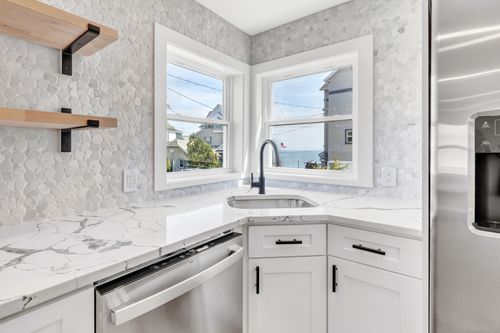 119 Melba St, Milford, CT, 06460-7402 | Card Image