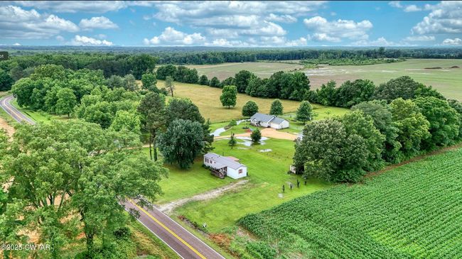 4385 Highway 190, House other with 2 bedrooms, 1 bathrooms and 1 parking in Mc Kenzie TN | Image 17