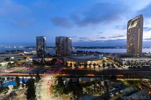 1803-555 Front St, San Diego, CA, 92101-6776 | Card Image
