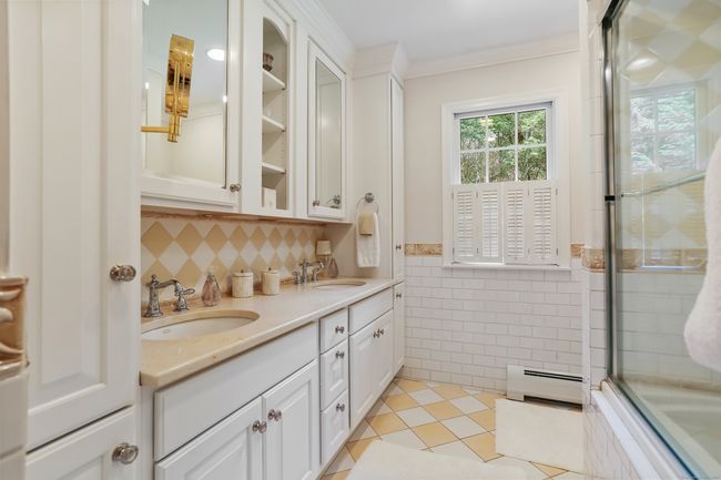 127 Danforth Dr, House other with 4 bedrooms, 3 bathrooms and null parking in New Canaan CT | Image 16