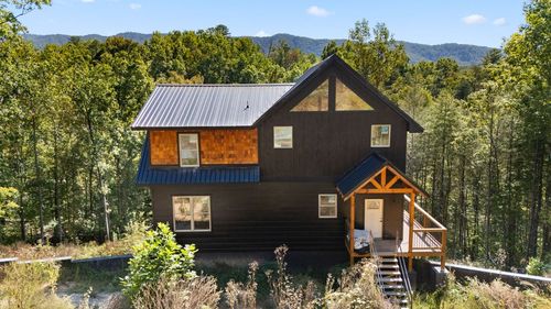 4214 Mountain Rest Way, Sevierville, TN, 37876 | Card Image