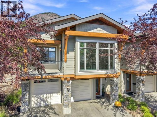1637 Golf Ridge Way, Kamloops, BC, V2H0A5 | Card Image