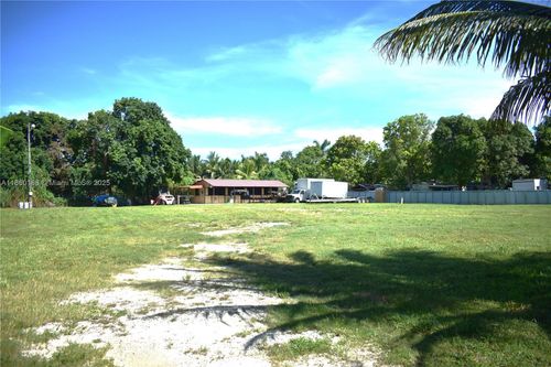 16303 Sw 209th Ave, Miami, FL, 33187 | Card Image