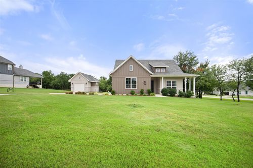 127 Buteo St, Cedar Creek, TX, 78612-2035 | Card Image