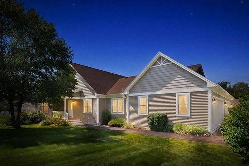 65-65 Virginia Dr, Rochdale, MA, 01542-1201 | Card Image
