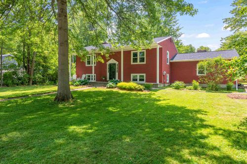 119 Davis Ave, Shelburne, VT, 05482-7592 | Card Image