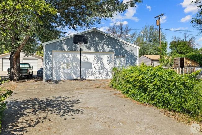 1115 1 St St W, House other with 3 bedrooms, 3 bathrooms and null parking in Roundup MT | Image 4