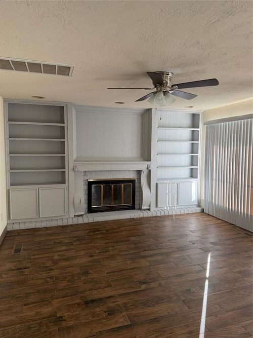 2104 Nw 115th St, Oklahoma City, OK, 73120-7711 | Card Image