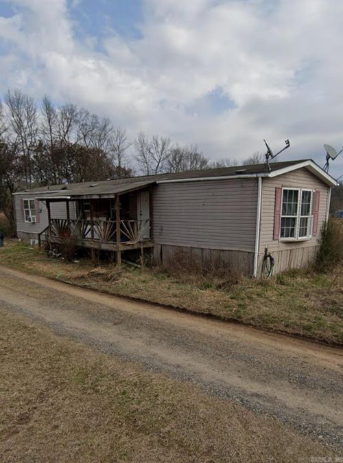 131 Winn Dr, Lonoke, AR, 72086-8691 | Card Image