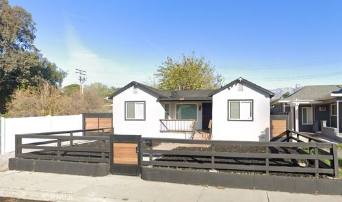 663 W Ramsey St, Banning, CA, 92220-4919 | Card Image