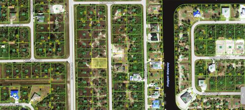 10221 Arcadia St, Port Charlotte, FL, 33981-4417 | Card Image