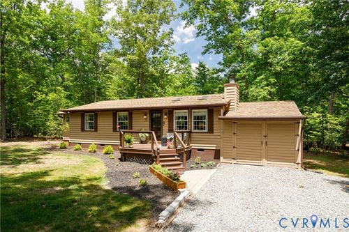 38 Lakewood Cir, Mineral, VA, 23117-4832 | Card Image