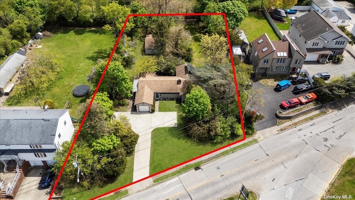Bellmore Rd, Levittown, NY 11756