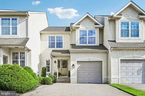 28 Heron Pointe Ct, MARLTON, NJ, 08053-1778 | Card Image