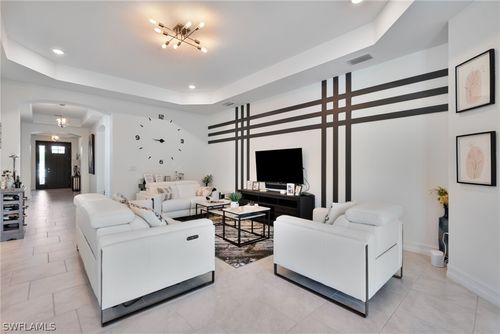 16574 Crescent Beach Way, BONITA SPRINGS, FL, 34135-9067 | Card Image