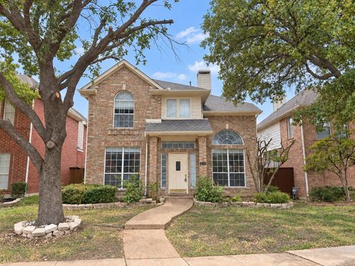 8723 Stonecrest Dr, Irving, TX, 75063-4289 | Card Image