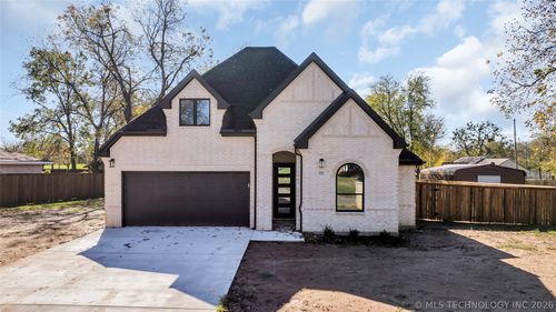 408 E Cherokee St, Marietta, OK, 73448-3628 | Card Image