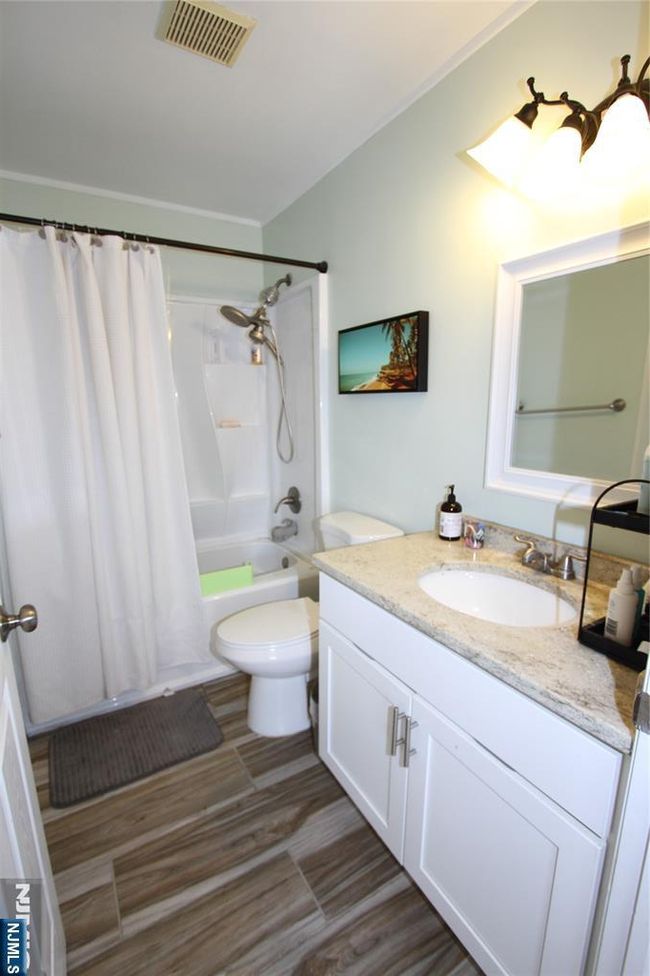 132 Sloop Rd, House other with 3 bedrooms, 3 bathrooms and null parking in Manahawkin NJ | Image 20
