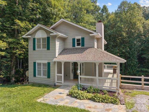 218 Junaluska Oaks Dr, Waynesville, NC, 28786-9000 | Card Image