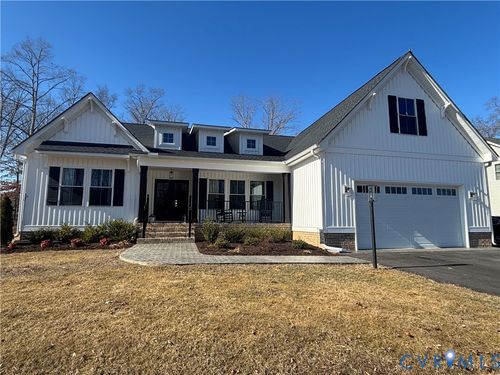 2211 Silver St, Aylett, VA, 23009-3061 | Card Image
