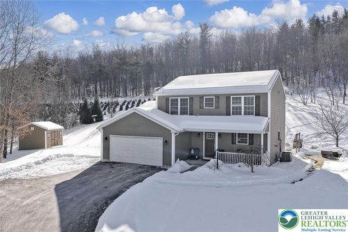 72 Evergreen Dr, New Ringgold, PA, 17960-9310 | Card Image