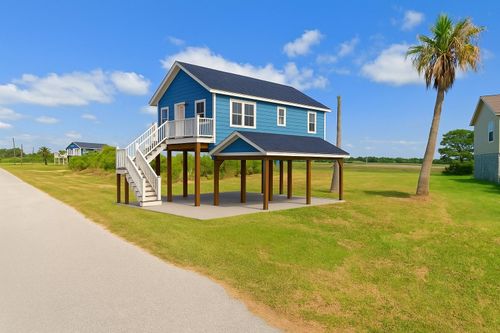 2009 Anderson Ave, Port Bolivar, TX, 77650 | Card Image