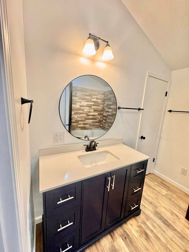 18437 Governor G C Peery Hwy, House other with 3 bedrooms, 2 bathrooms and null parking in Pounding Mill VA | Image 9