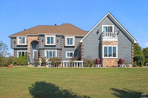 11950 S Arbor View Ln, Olathe, KS, 66061-9663 | Card Image