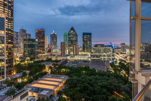 1603-1918 Olive St, Dallas, TX, 75201-2280 | Card Image