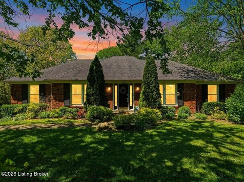 5121 Mcgregor Dr, La Grange, KY, 40031-9618 | Card Image