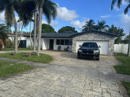 5424 Garfield St, Hollywood, FL, 33021-4623 | Card Image