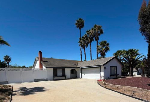 23601 Barrego Way, Ramona, CA, 92065-4207 | Card Image