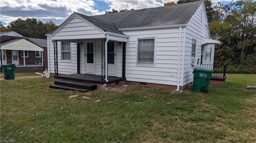 2918 Archdale Rd, High Point, NC, 27263-1902 | Card Image