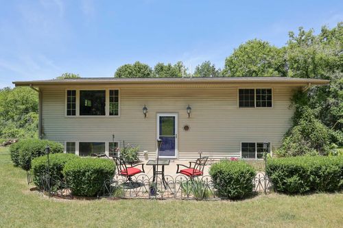 8937490 Cth E, Eagle, WI, 53119 | Card Image