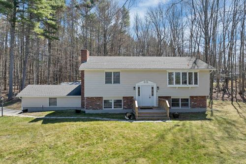 1 Robin Acres Dr, Wolfeboro, NH, 03894-4319 | Card Image