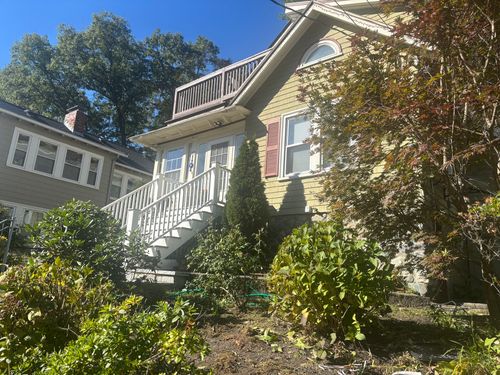 419 Lowell Ave, Newton, MA, 02460-2148 | Card Image