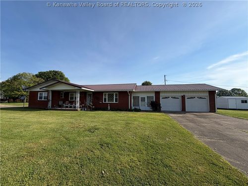 220 Simmons Dr, Millwood, WV, 25262-8501 | Card Image